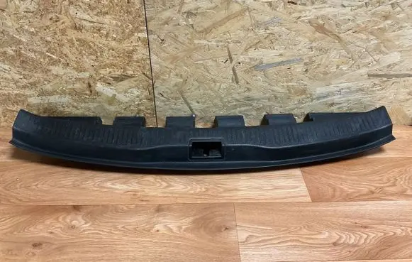 Renault Megane III Other trunk/boot trim element 739520001R