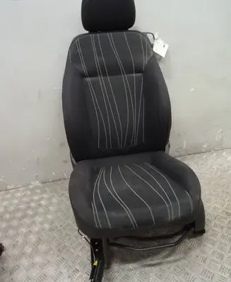 Opel Corsa D Front driver seat