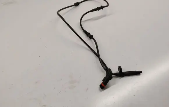 Mercedes-Benz ML W166 ABS brake wheel speed sensor A1669052601