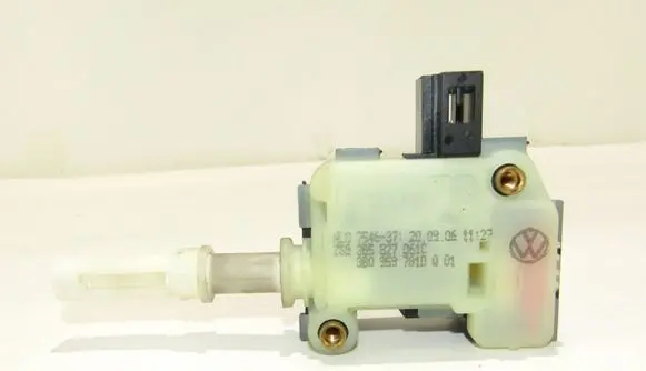 Volkswagen Phaeton Central locking motor 3B0959781D