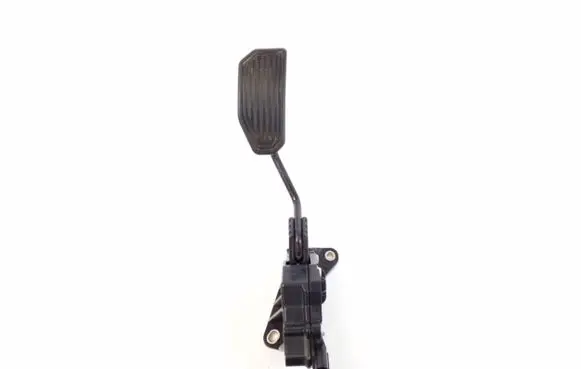 Lexus RX 450H Accelerator throttle pedal 7811033011