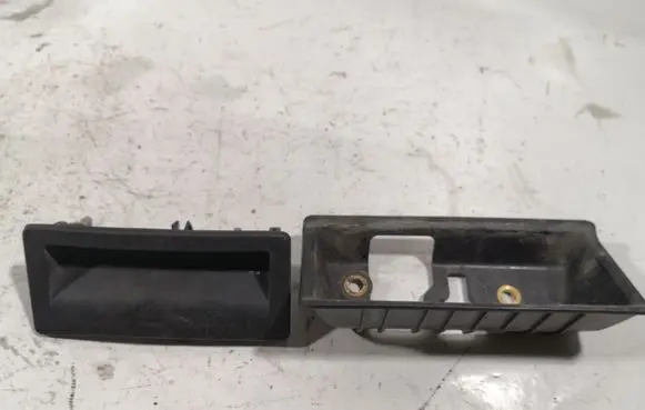Volkswagen Jetta VI Tailgate/trunk/boot exterior handle 5C6827229A 5N0827566