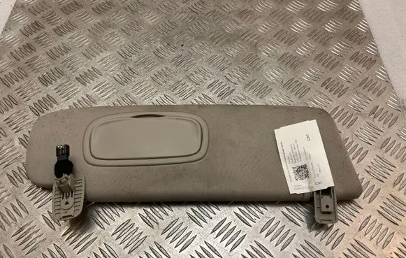 Chrysler Pacifica Sun visor
