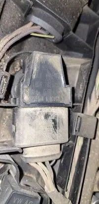 High voltage ignition coil