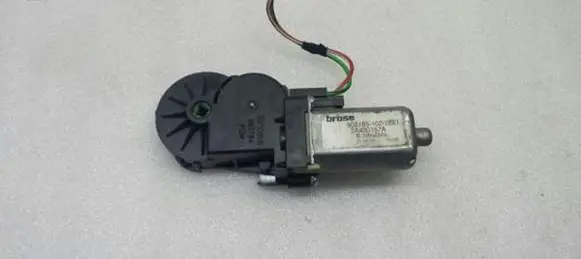 Jaguar XJ X350 Seat adjustment motor 2A420167A