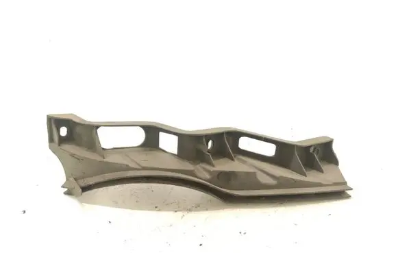 Volkswagen PASSAT B6 Front bumper mounting bracket 3C0807889