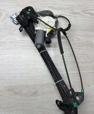 Cadillac SRX Front door window regulator with motor 995618100 25709964 16120422143