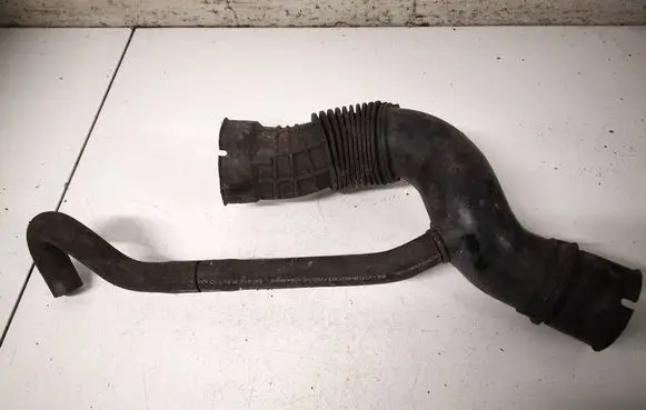 Renault Megane I Air intake hose/pipe 7700866642