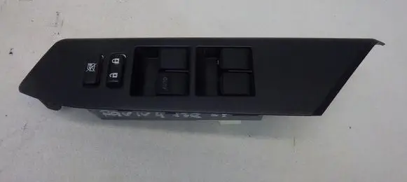 Toyota RAV 4 (XA40) Quarter vent window switch 