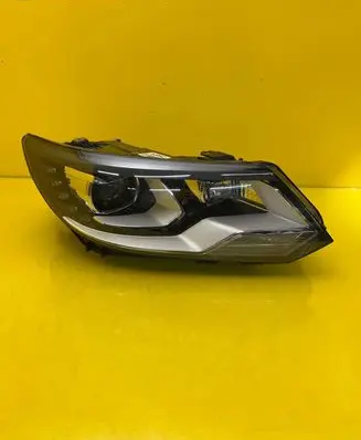 Volkswagen Tiguan Headlight/headlamp 5N1941034