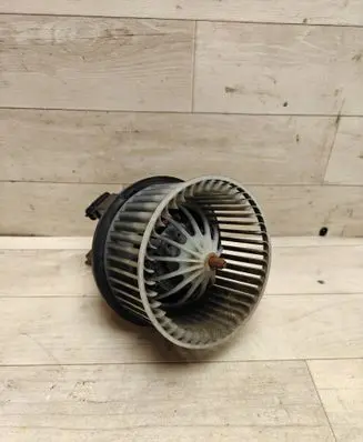 Volvo V70 Heater fan/blower NRF2002221