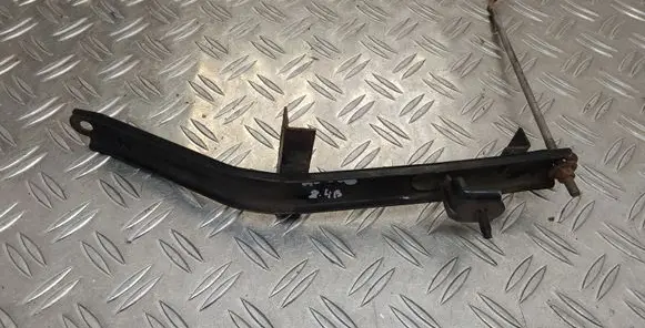 Toyota Avensis T250 Battery bracket 