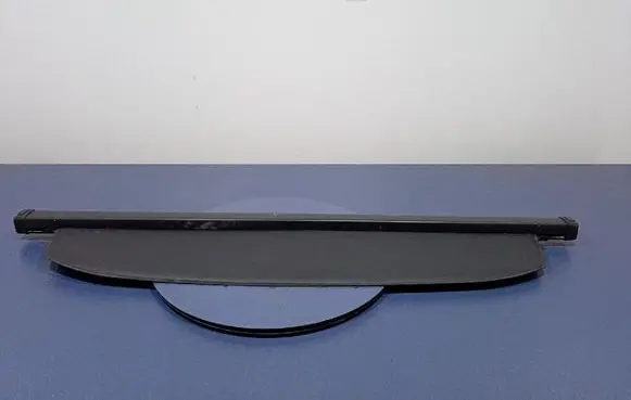 Parcel shelf