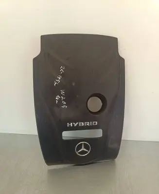 Mercedes-Benz C W205 Engine cover (trim) A2740106807