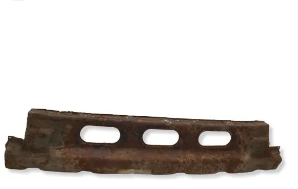 Hyundai Pony Rear bumper cross member 