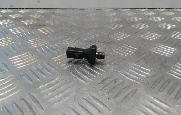 Audi A4 S4 B6 8E 8H Oil pressure sensor 038919081D