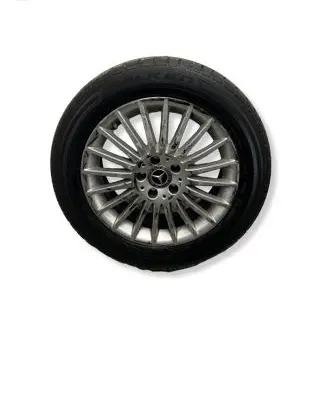 Mercedes-Benz V Class W447 R17 alloy rim A4474014900
