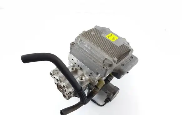 Toyota Prius+ (ZVW40) ABS Pump 4721047320 4727047030 1109213523