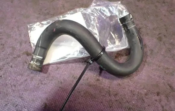 Fiat Bravo Engine coolant pipe/hose