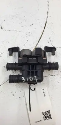 BMW 7 E65 E66 Coolant heater control valve 6906652
