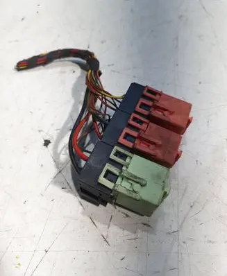 BMW 5 E60 E61 Other relay