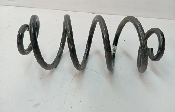 Porsche Macan (95B) Rear coil spring 95B511121