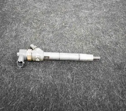 Fuel injector