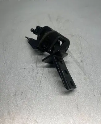 Volvo S70 V70 V70 XC Tailgate/trunk/boot hinge 312184256