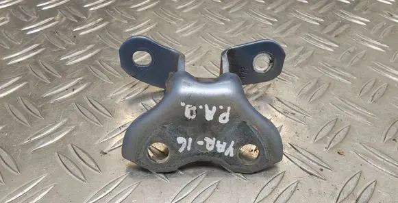 Toyota Yaris Front door lower hinge 