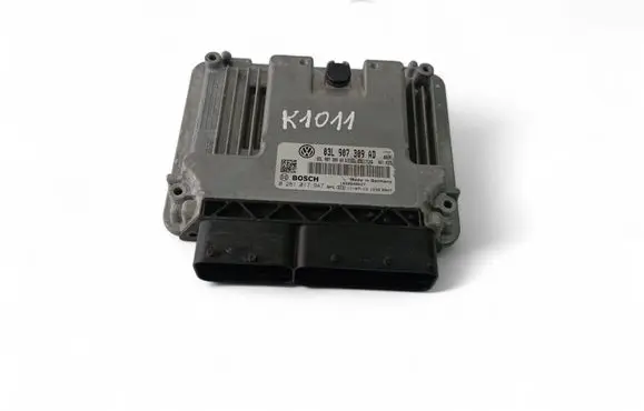 Volkswagen Caddy Engine control unit/module ECU 03L907309AD 0281017947