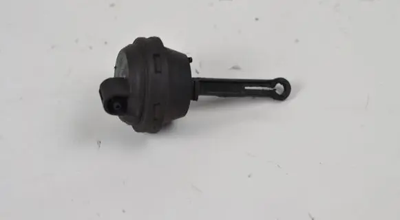 Volkswagen Sharan Vacuum valve 