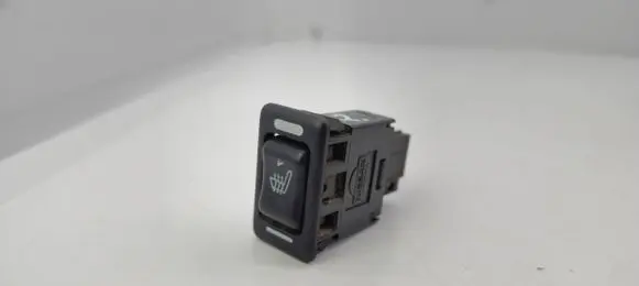 Nissan Patrol Y61 Seat heating switch