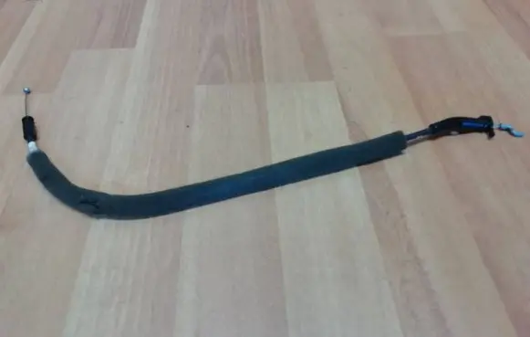 Renault Zoe Front door cable line