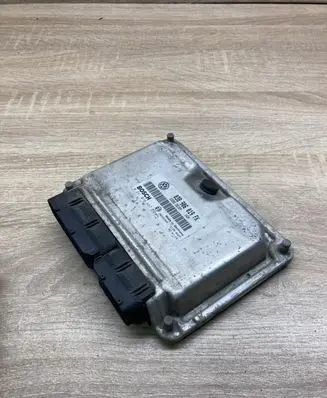 Seat Leon (1M) Engine control unit/module ECU 038906019FK 0281010687