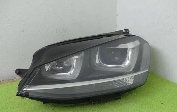 Volkswagen Golf VII Headlight/headlamp 5G1941033