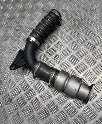 Ford Fiesta Intercooler hose/pipe F1B16C750AB