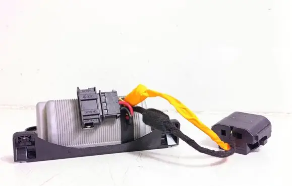 Skoda Octavia Mk3 (5E) Voltage converter inverter 3AA907155