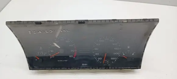 Speedometer (instrument cluster)