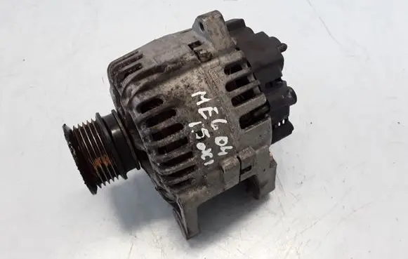 Renault Megane II Generator/alternator 8200100907