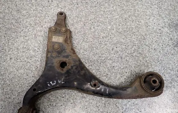 Hyundai i30 Rear suspension control arm 