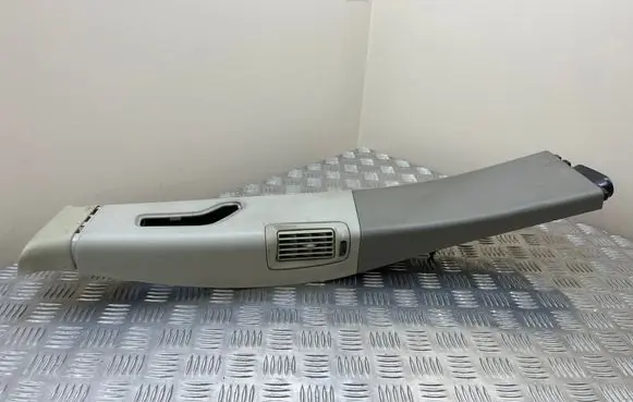 Volvo S60 (B) pillar trim (top) 9158448