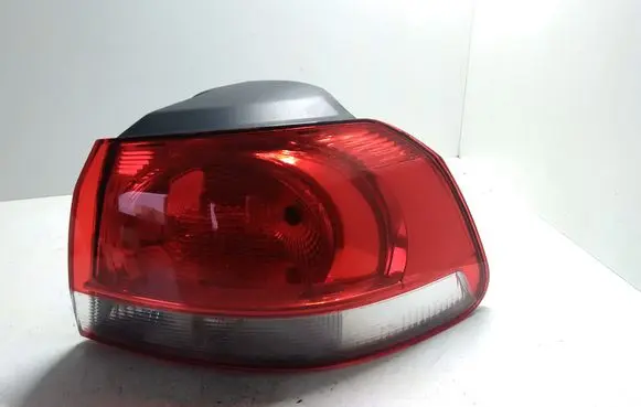 Volkswagen Golf VI Rear/tail lights