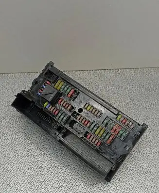 BMW 5 F10 F11 Fuse module 9234421 00986452 217033442