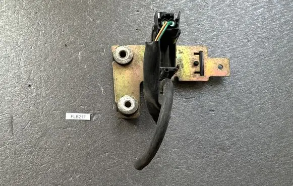 Nissan Patrol Y61 Vacuum valve 14955VC116