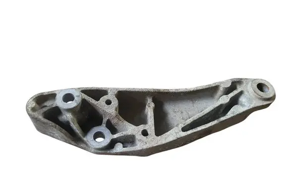 Opel Zafira B Gearbox mounting bracket 24459782