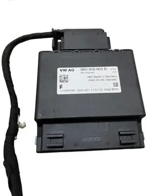 Audi A6 C7 Voltage converter/converter module 8K0959663B 8K0959663