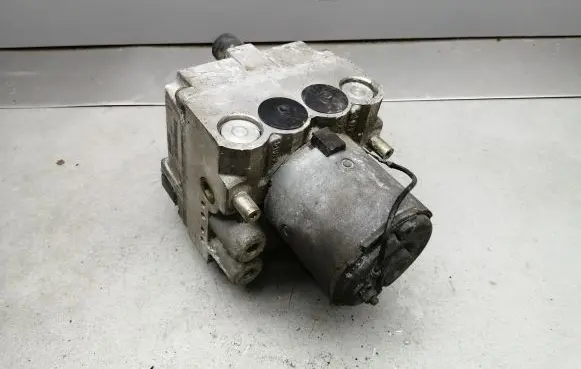 Mitsubishi Carisma ABS Pump MB950399 0265216019 0273004122