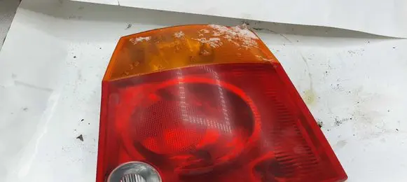 Chrysler Pacifica Rear/tail lights NOCODE