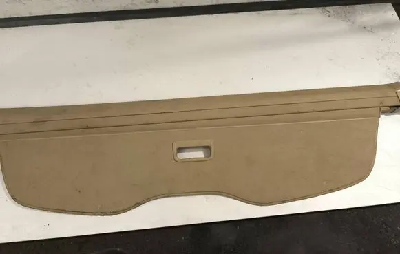 Volkswagen Touareg I Parcel shelf load cover 
