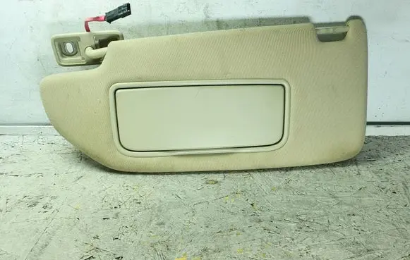 Volvo V70 Sun visor